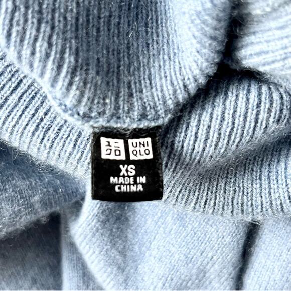 UNIQLO 100% Cashmere 3D Knit seamless chambray blue turtleneck sweater SIZE XS - Picture 5 of 6